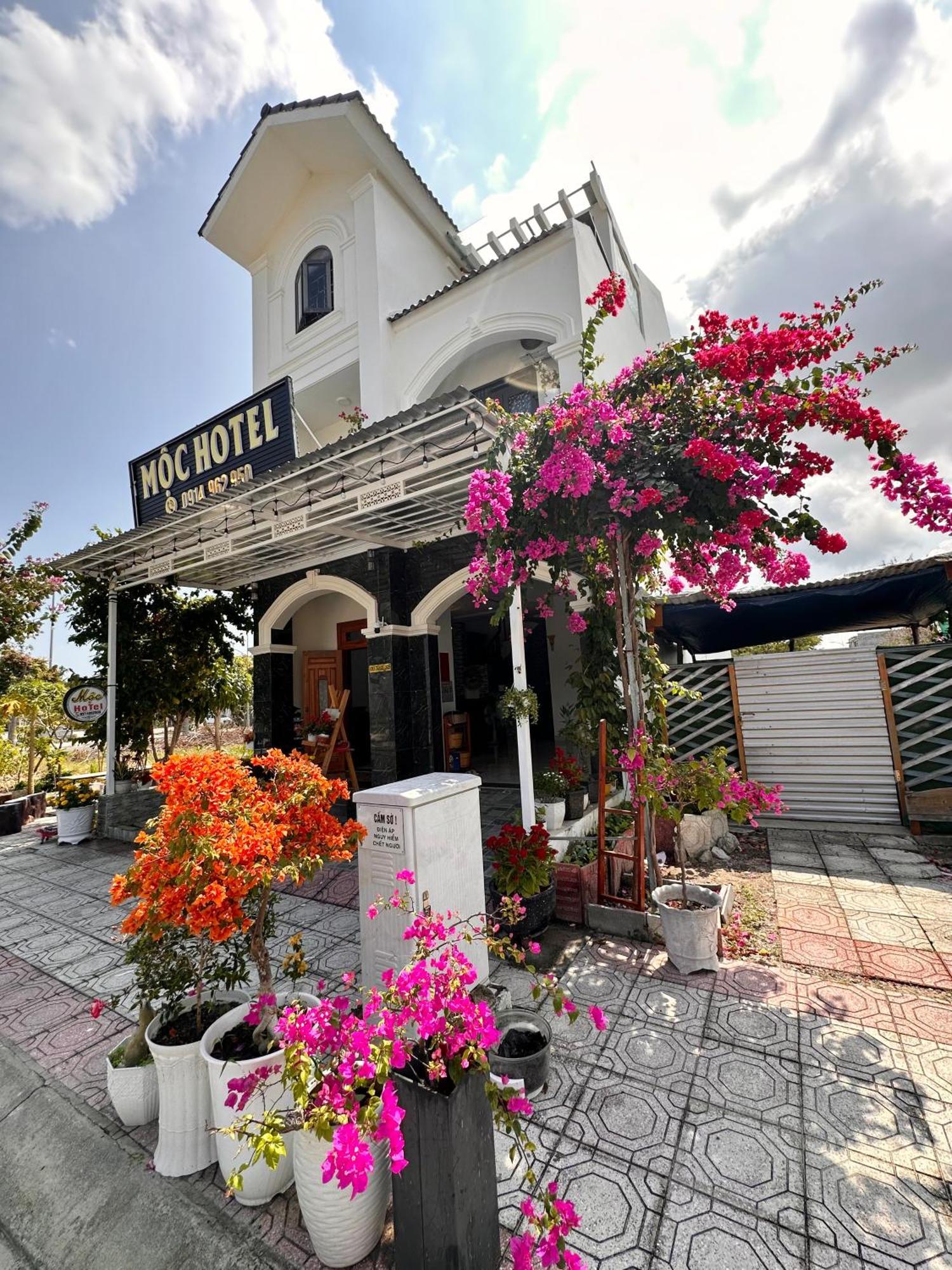 Moc Homestay- Near Bai Dai Beach Cam Lam Экстерьер фото